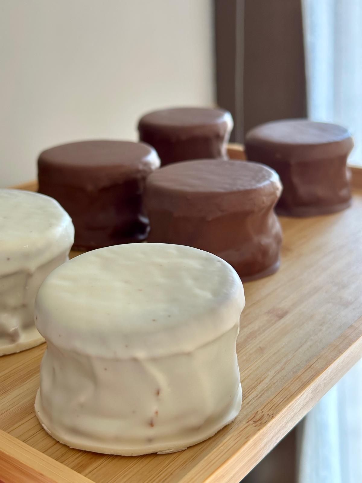 Alfajor marplatense blanco